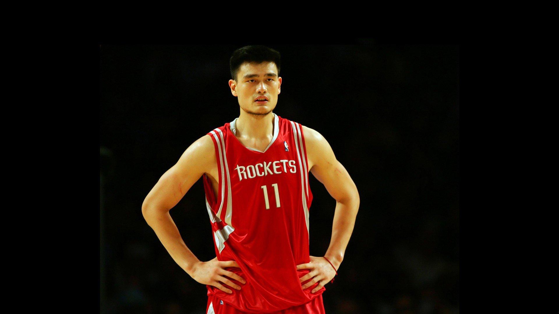 字母：把过去5年换成10-15年 我能5连MVP 现在联盟的竞争太激烈了