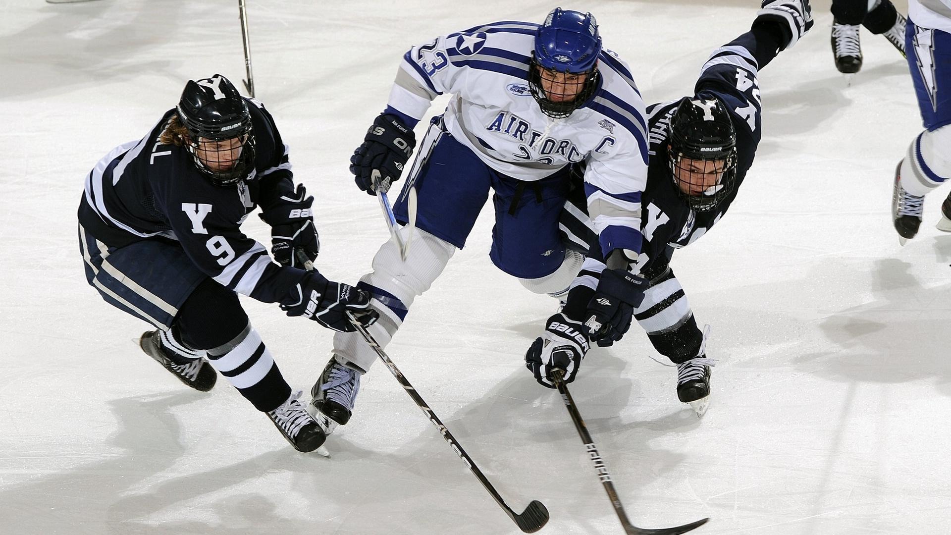 姆巴佩帽子戏法闪耀全场，关键传球导演胜利，巴黎圣日耳曼主场大捷